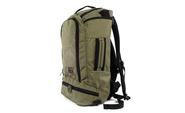 A Techonaut 30 with a Taiga (sage green) Halcyon exterior.